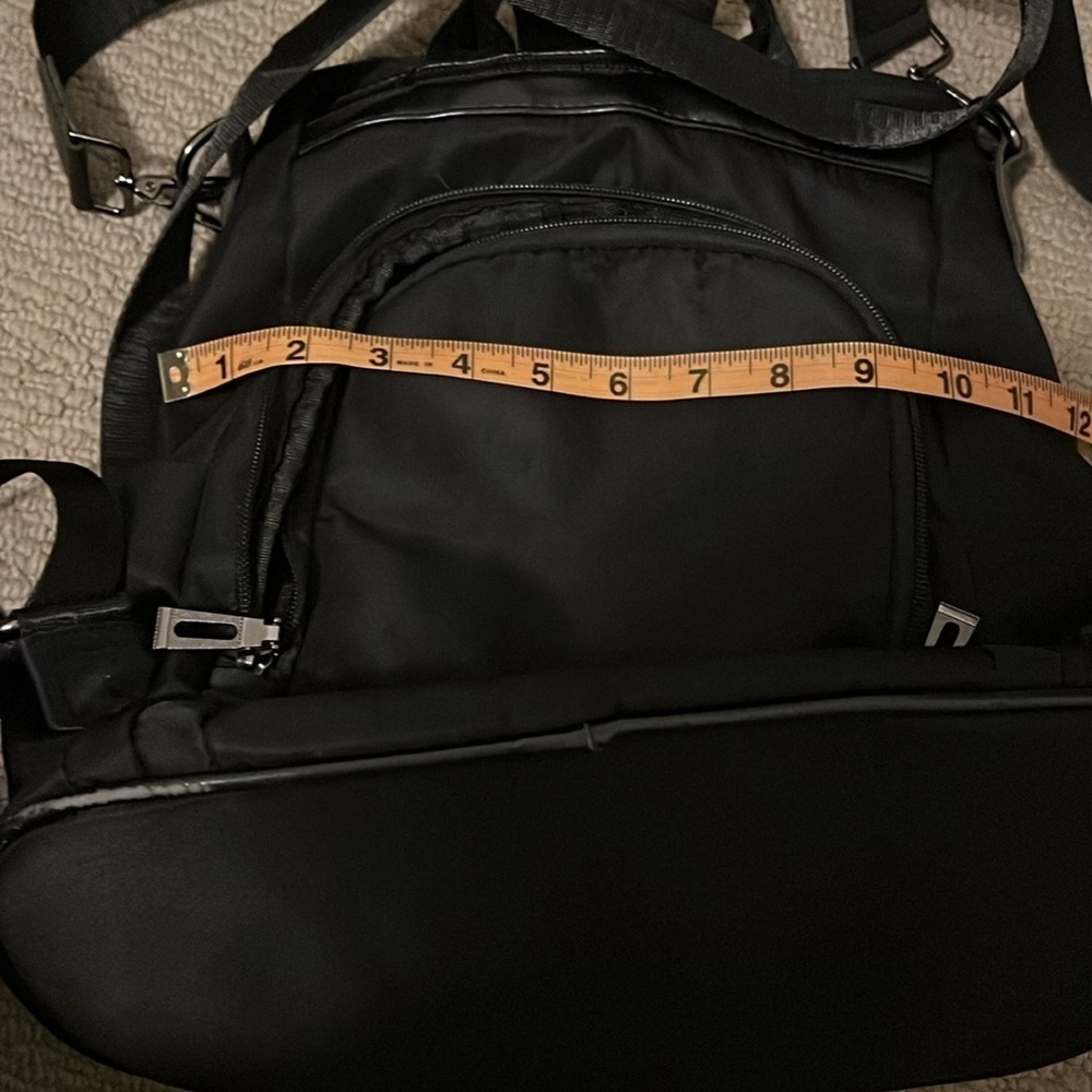 Theft protection black backpack - Picture 5 of 5